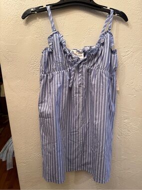 No Boundaries Blue and White Striped Cotton Women’s Sz M spaghetti strap Dress